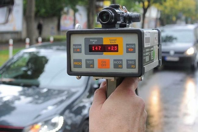 mrtvi_autobahn__clanak-prva