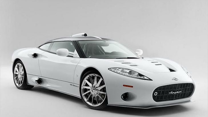 spyker_1__clanak-prva