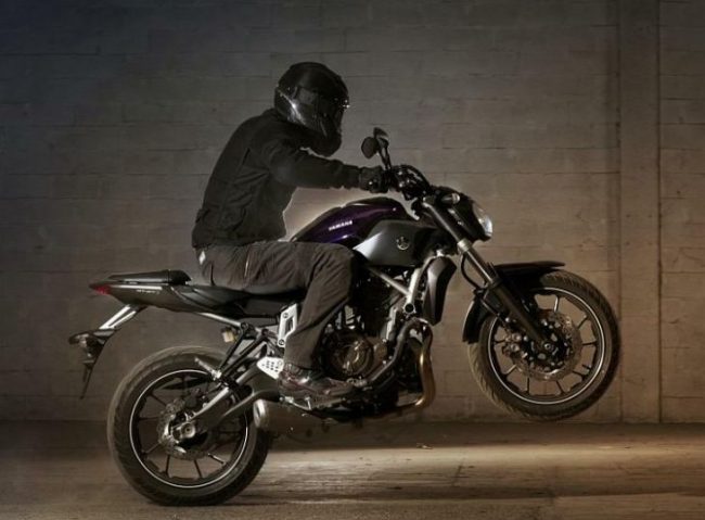 yamaha_mt-07_1__clanak-prva