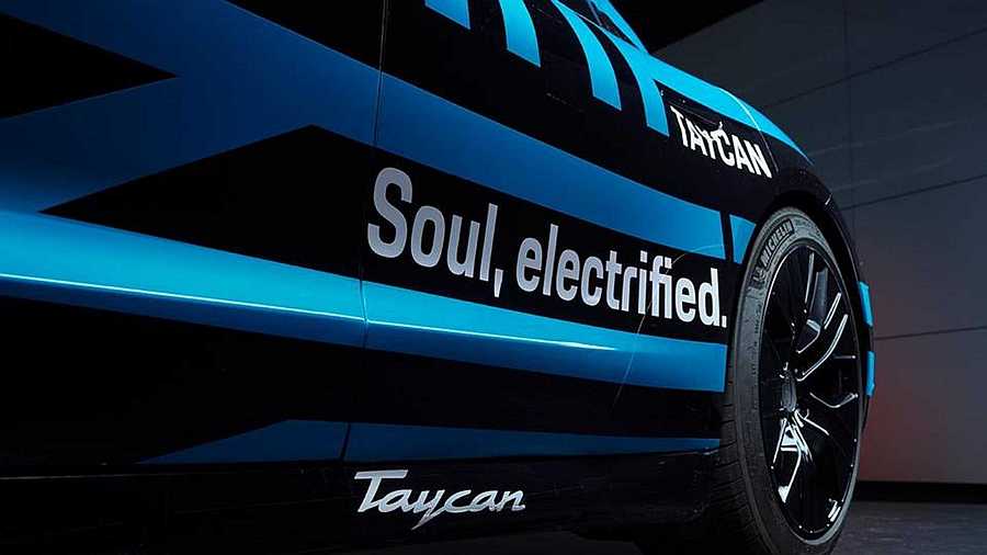 taycan 1