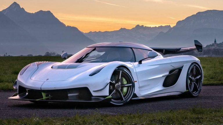Koenigsegg 1