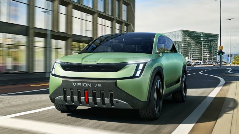 Skoda-Vision_7S_Concept-2022-1600-05