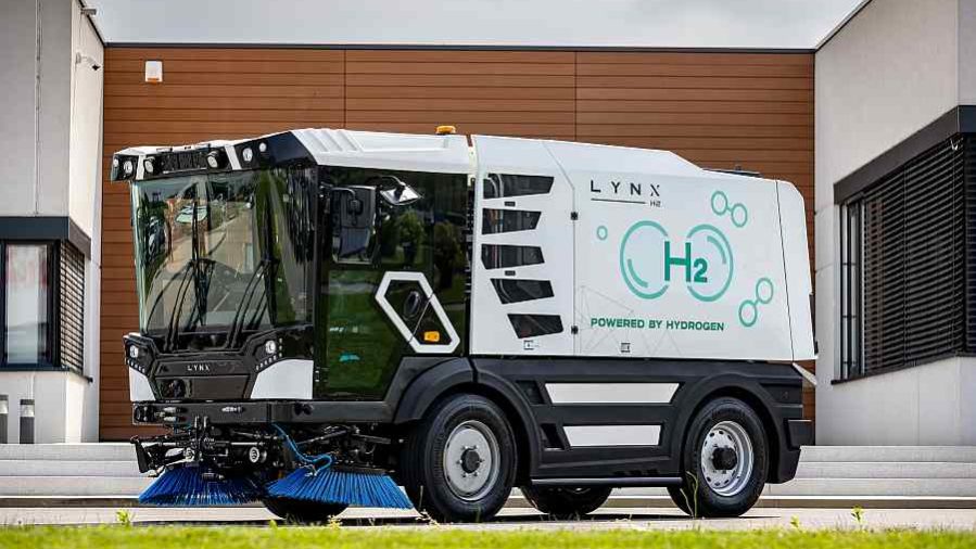 Lynx 1