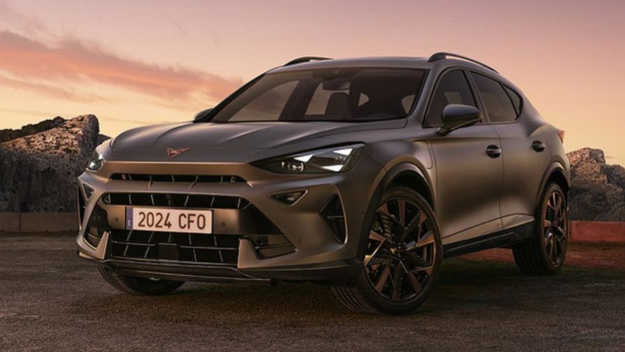 CUPRA FORMENTOR PA – PHEV VZ – Hero Angle view 3/4 front – Press