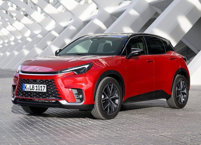 Lexus-LBX-2024 1