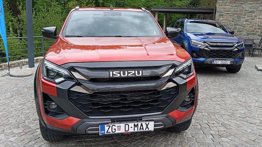 dmax 1