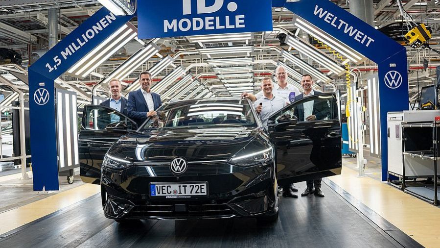 A milestone in the transformation: Volkswagen delivers the 1.5 m