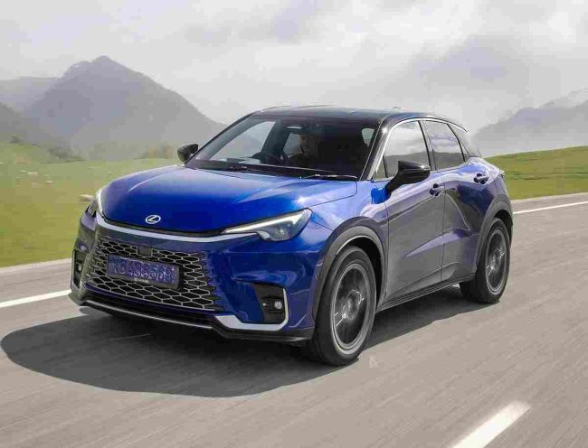 LBX je Lexusov bestseler u Europi, NX 450h+ najpopularniji plug-in hibrid