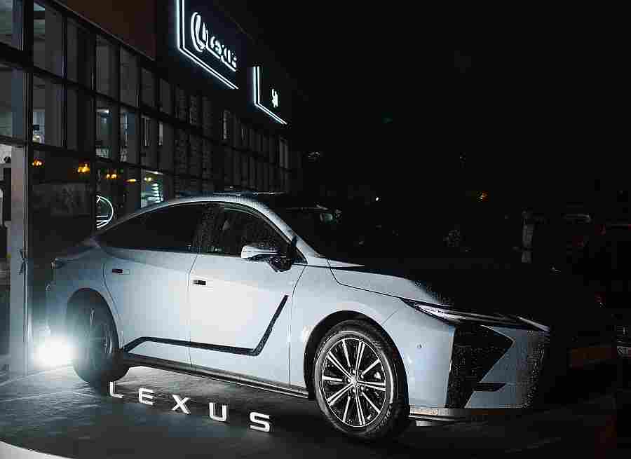 Otvoren novi automobilski salon u Dalmaciji – laše do novih automobila marke Lexus