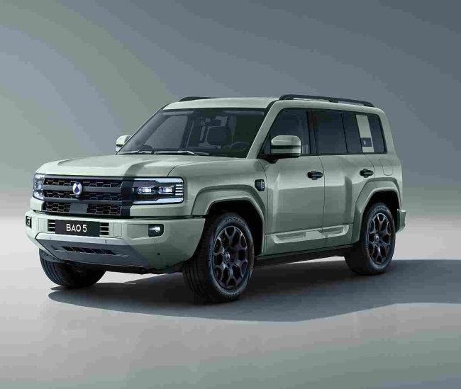 DENZA oduševljava sa četiri modela automobila među kojima predvode novi terenac i atrkativni super automobil za mase