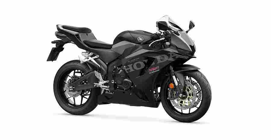 Honda supersportski motocikli s četverocilindričnim motorima u dvije izvedbe: potpuno novi CBR 500R Four pridružuje se osvježenom modelu CBR 600RR