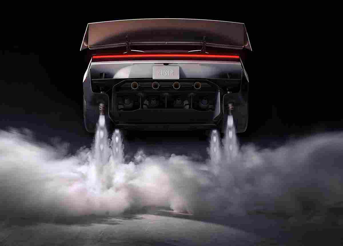 Tesla predstavila Roadster s potisnicima; proizvodnja kreće 2028. (video)